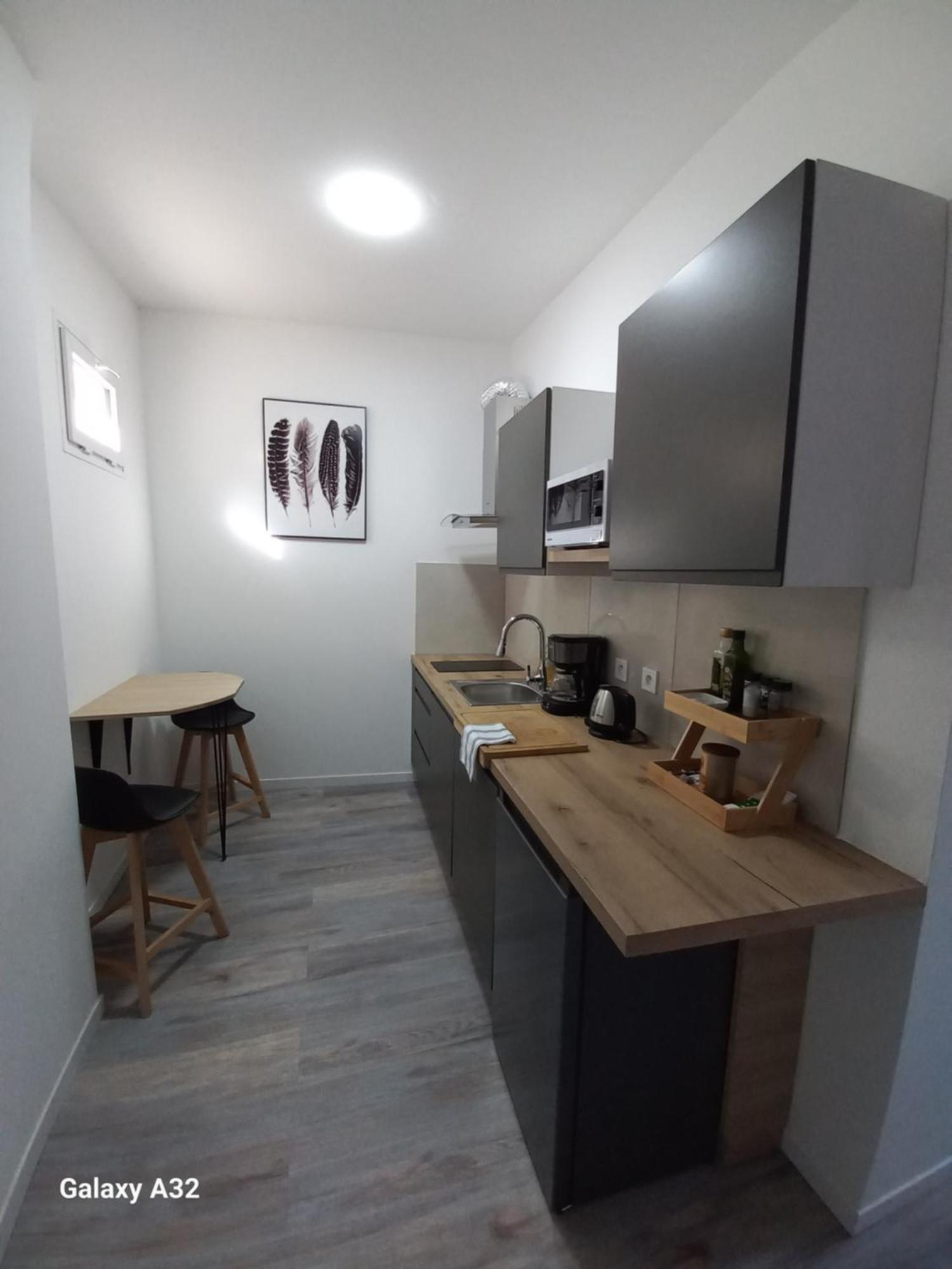 Viviers Rhone Studio מראה חיצוני תמונה